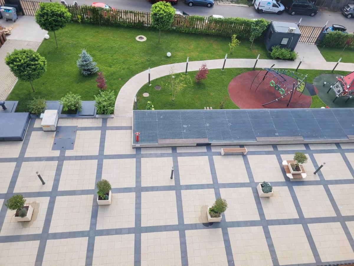 Apartment In Bucharest, Baneasa Green Area Exteriör bild