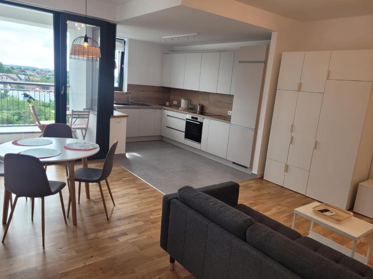 Apartment In Bucharest, Baneasa Green Area Exteriör bild